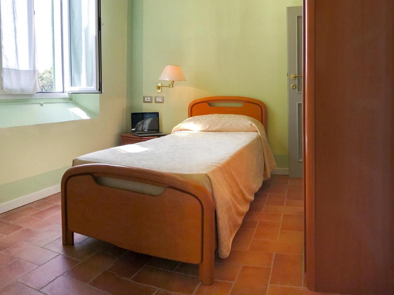 ריולו טרמה Hotel Antico Borgo מראה חיצוני תמונה