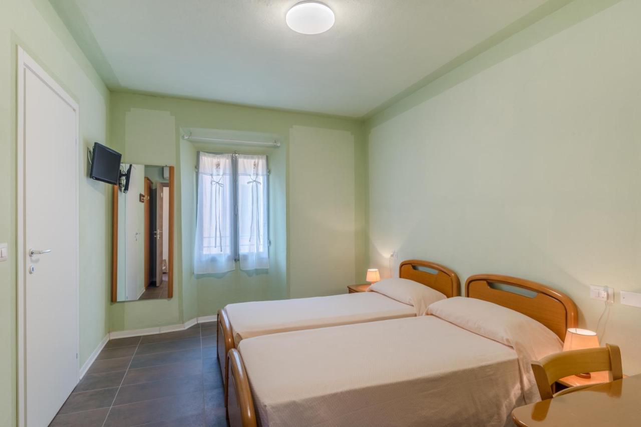 ריולו טרמה Hotel Antico Borgo מראה חיצוני תמונה